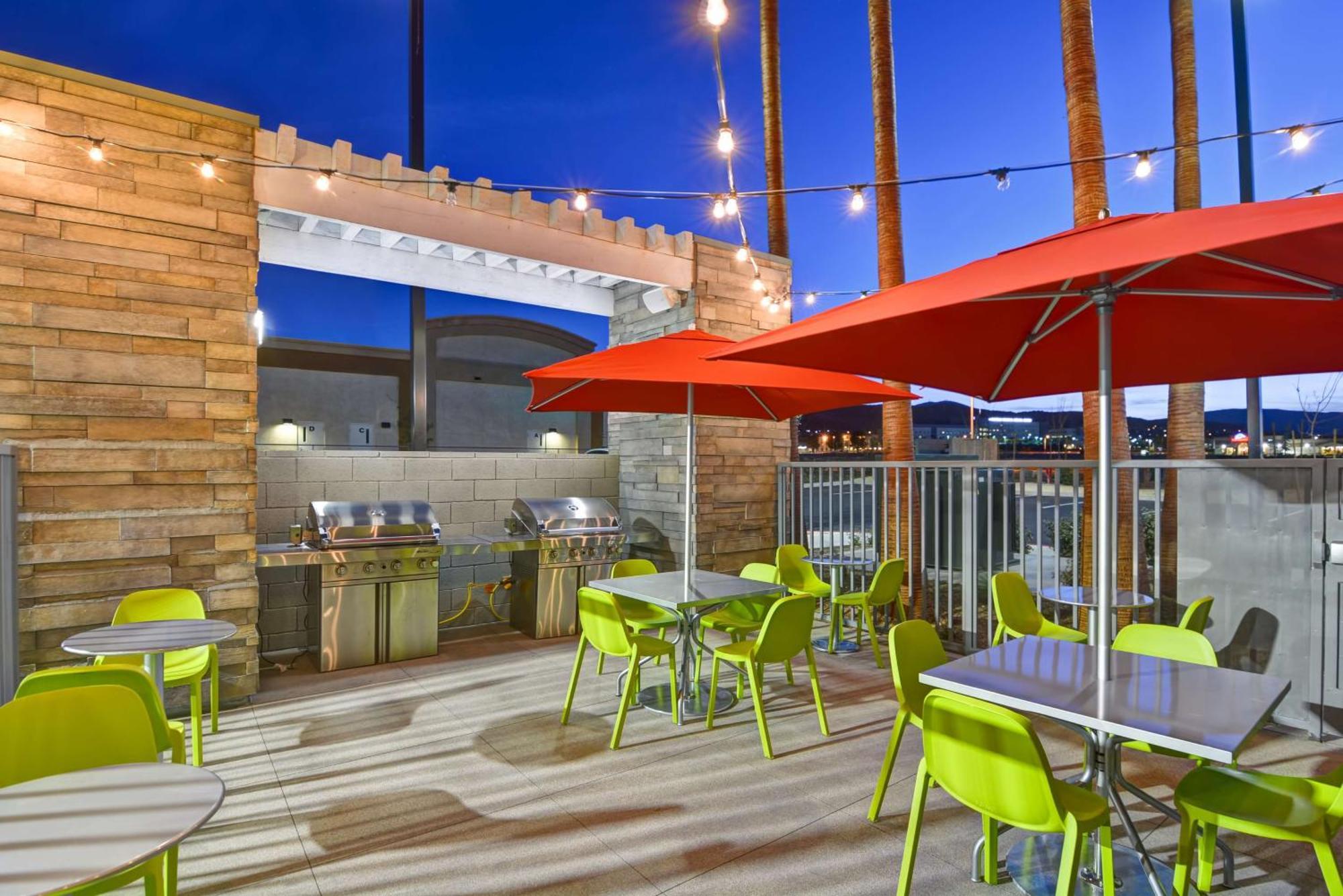 Home2 Suites By Hilton פאלמדייל מראה חיצוני תמונה